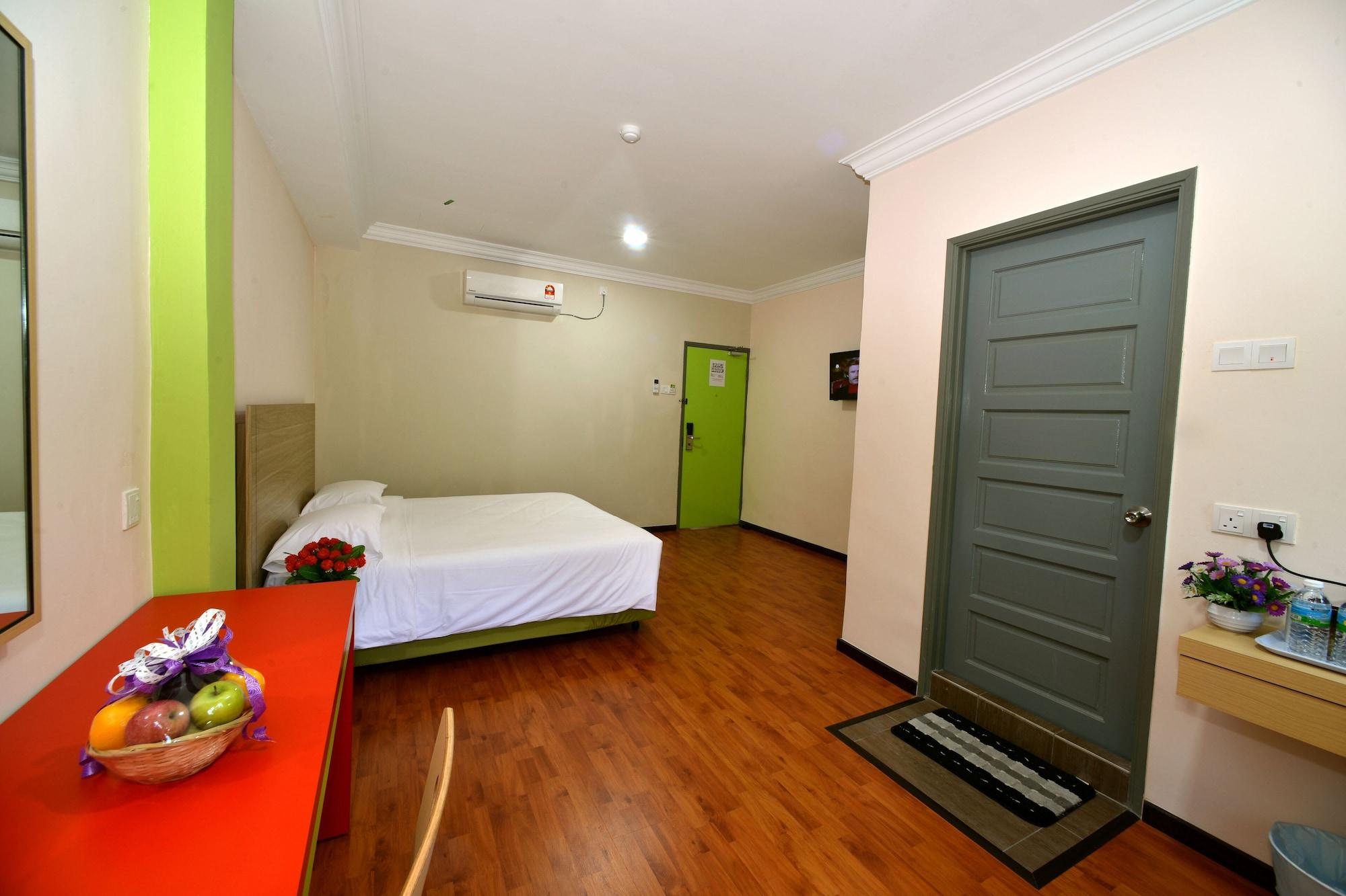 Classic Boutique Hotel Kuantan Bagian luar foto