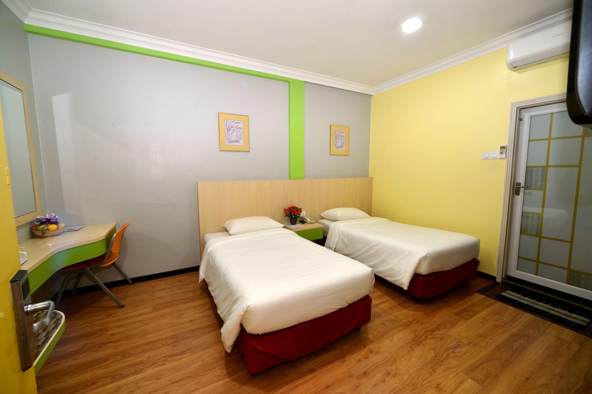 Classic Boutique Hotel Kuantan Bagian luar foto